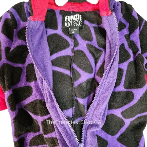 (Pre-loved) Youth 3D Dragon Plush Onesie - Picture 8 of 8